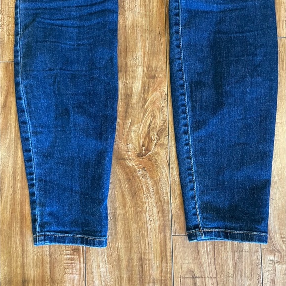 INC Women's Distressed Blue Skinny Mid Rise Jeans Size 4 - Picture 11 of 11